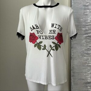 Fashion Nova Women’s Cutout Tee Size M